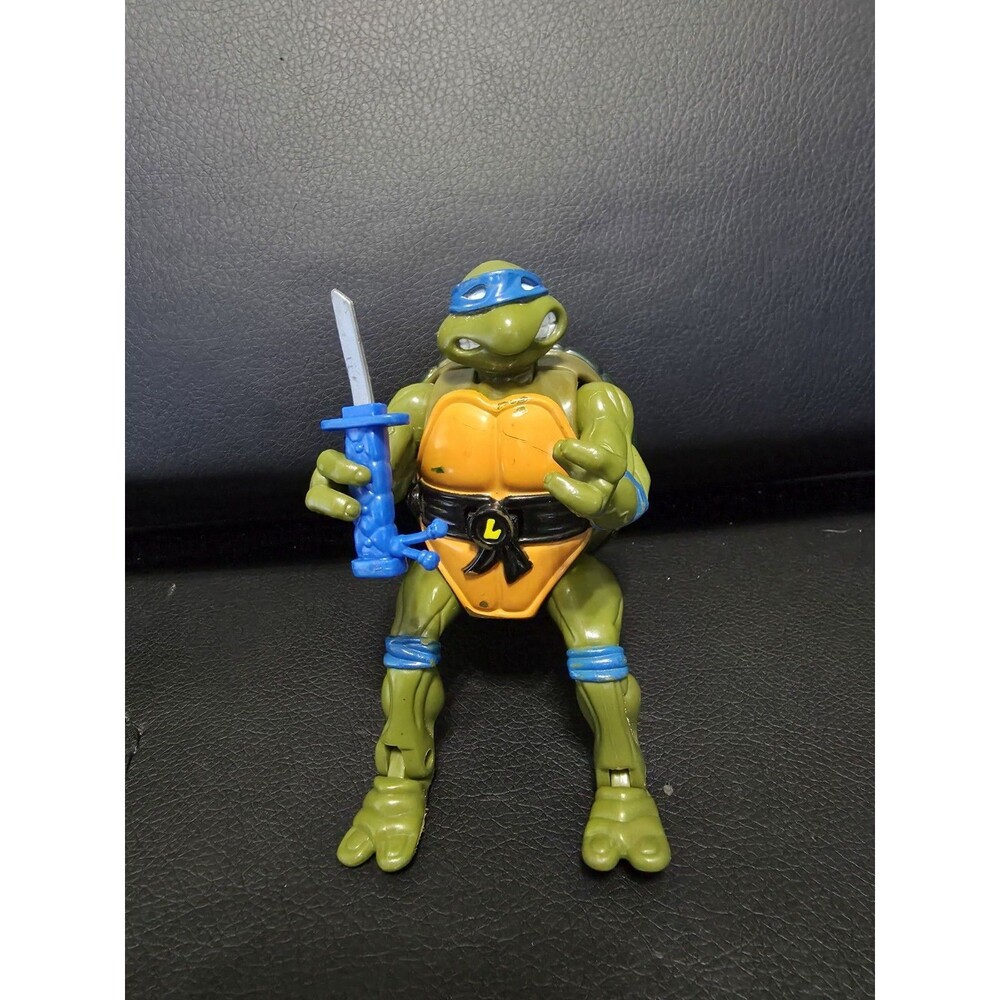 TMNT Action Figure: Mutations Mutatin’ Leo Leonardo 1992 Playmates